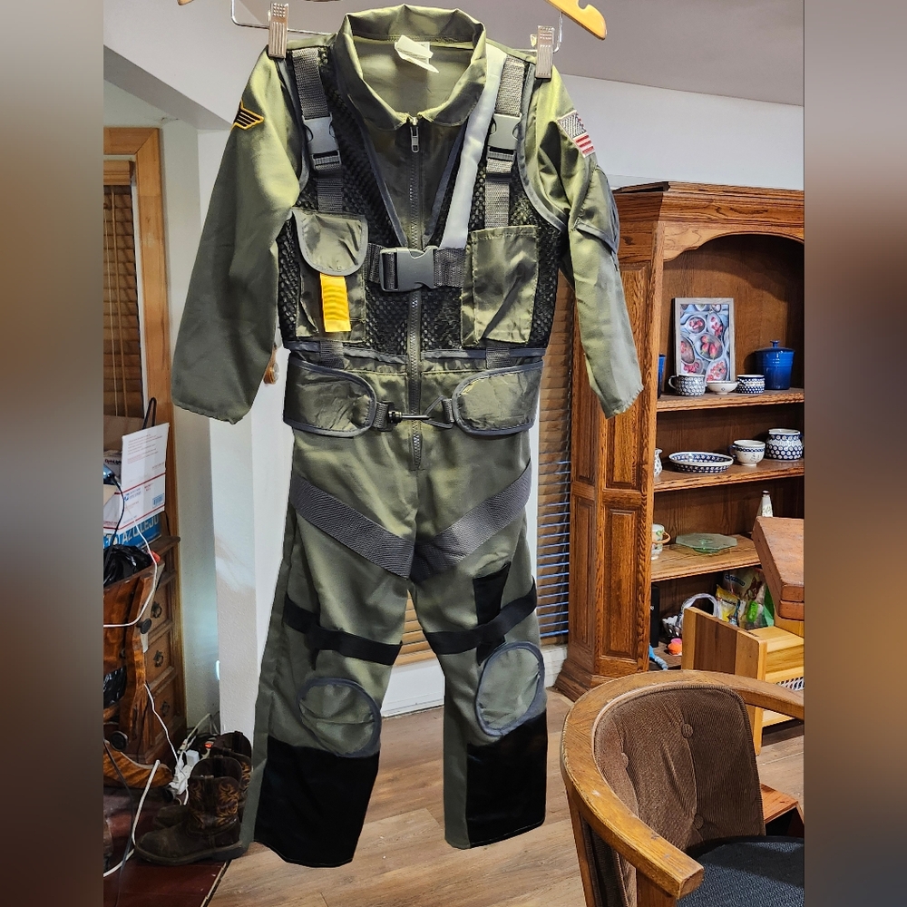 Childs Authentic Looking Military Flight Suit Drab Geen Size 5-6